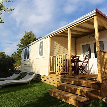 Mobile Homes-Slanica Murter Luaran gambar