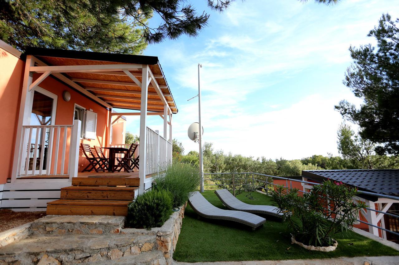 Mobile Homes-Slanica Murter Luaran gambar