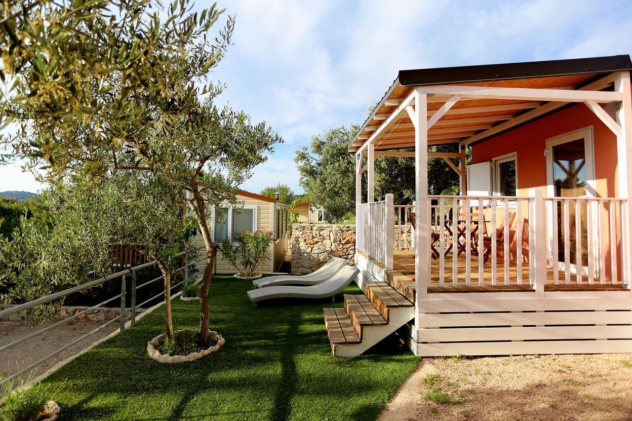 Mobile Homes-Slanica Murter Luaran gambar