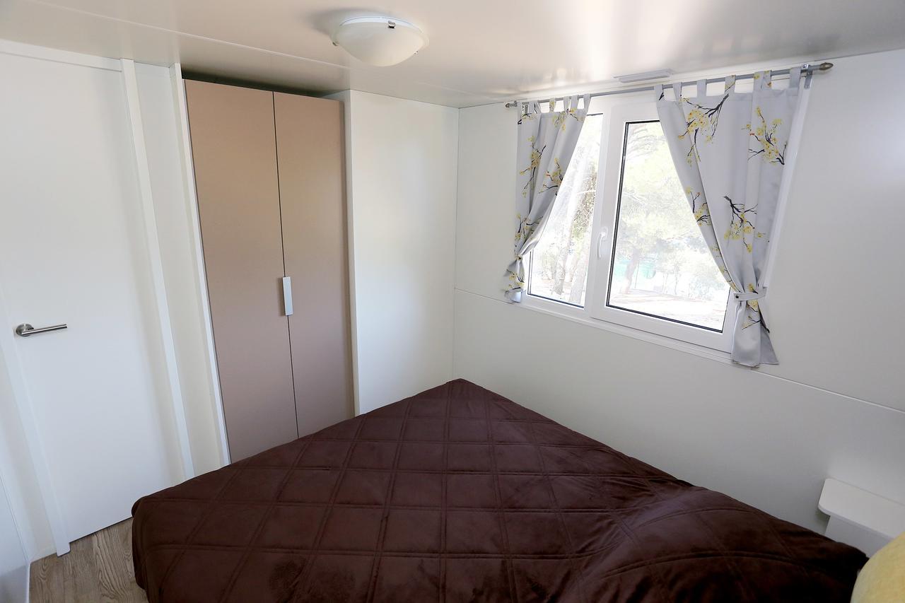 Mobile Homes-Slanica Murter Luaran gambar