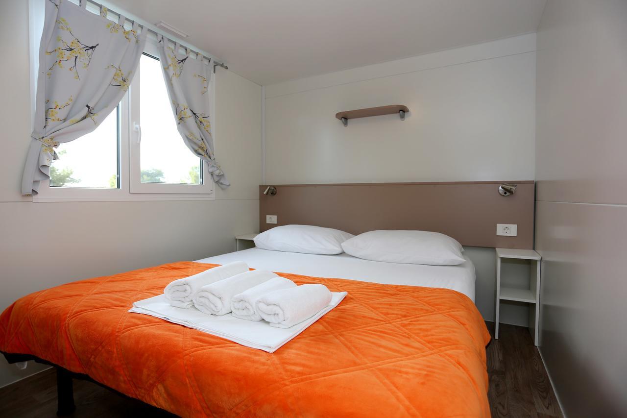 Mobile Homes-Slanica Murter Luaran gambar