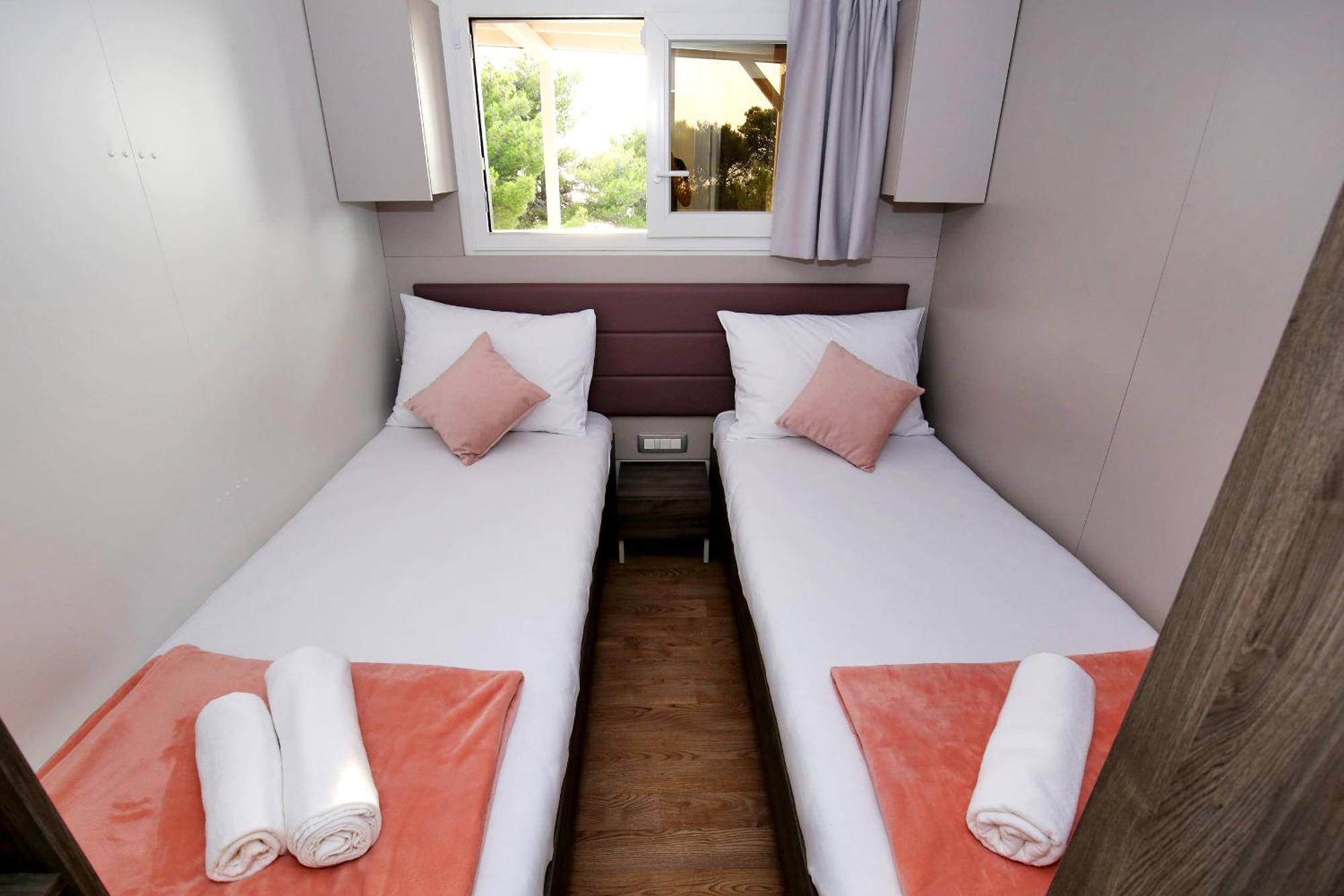 Mobile Homes-Slanica Murter Luaran gambar